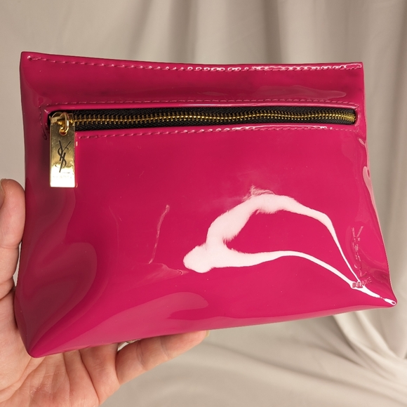 EUC YVES SAINT LAURENT YSL BARBIE CORE PINK PATENT LEATHER ZIPPY POUCH - Picture 4 of 9
